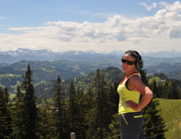 Zufriedene HYPOXI Kundin: Andrea Stiller Zufriedene HYPOXI Kundin: Andrea Stiller